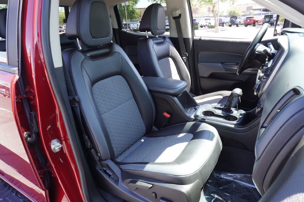 Used 2019 Chevrolet Colorado Z71 AWD/4WD image 15