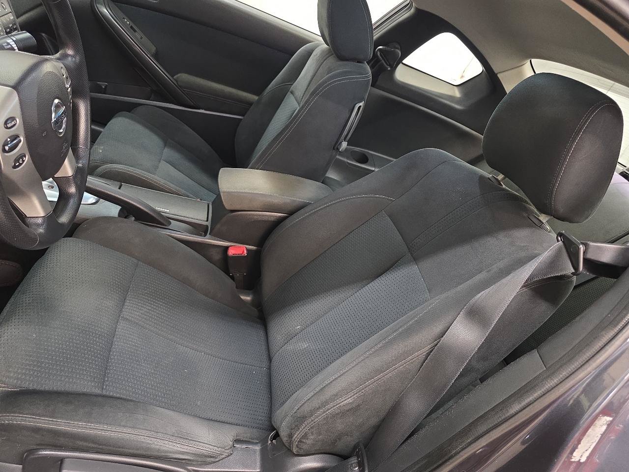 Used 2013 Nissan Altima 2.5 S FWD image 23
