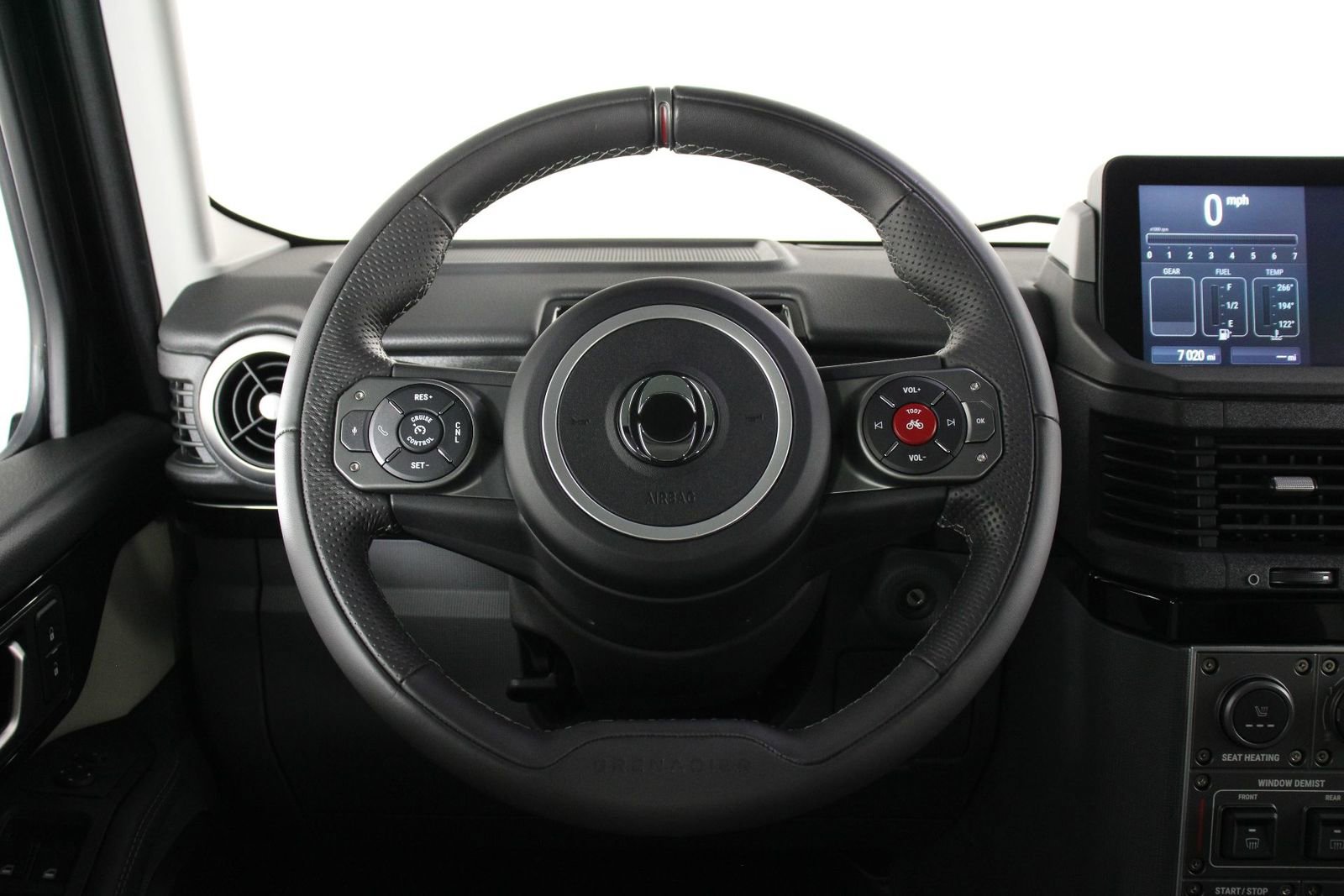 Used 2025 INEOS Grenadier AWD/4WD image 8