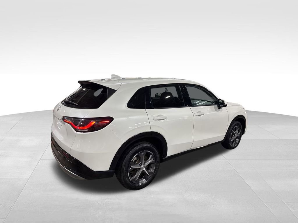 Certified 2023 Honda HR-V EX-L image 5