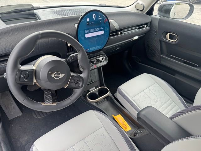 Certified 2025 MINI Cooper S image 8