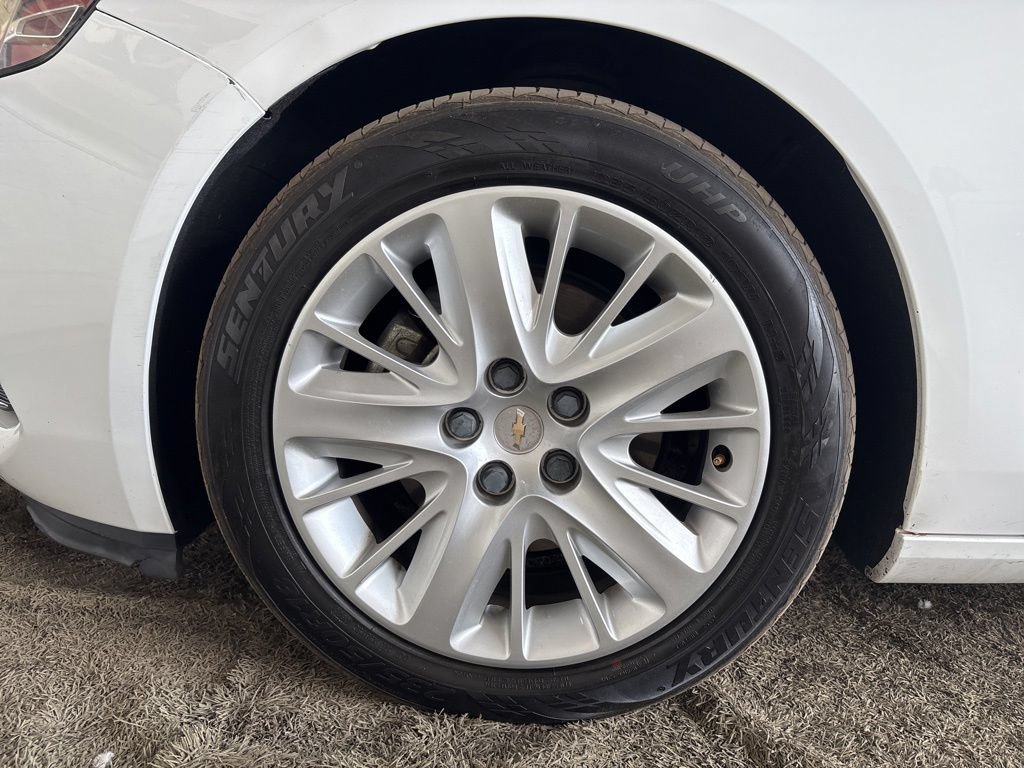 Used 2015 Chevrolet Impala LS FWD image 20