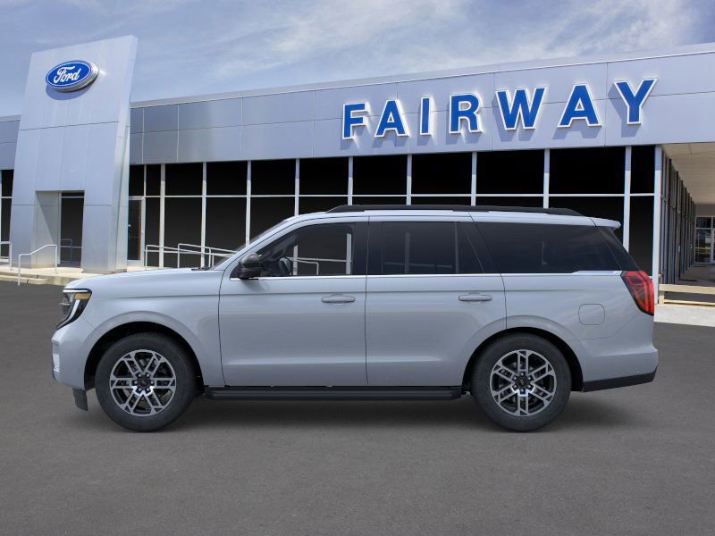 New 2025 Ford Expedition Active AWD/4WD image 3