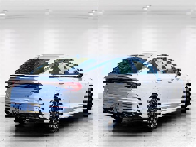 Used 2022 Kia K5 GT-Line image 4