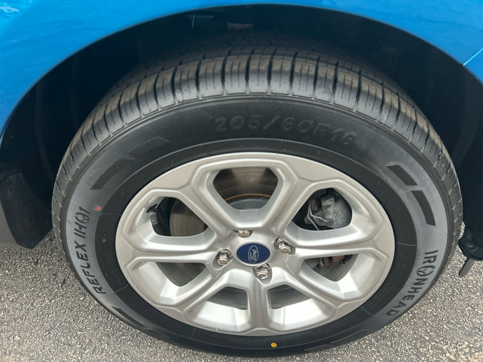 Used 2020 Ford EcoSport SE image 9