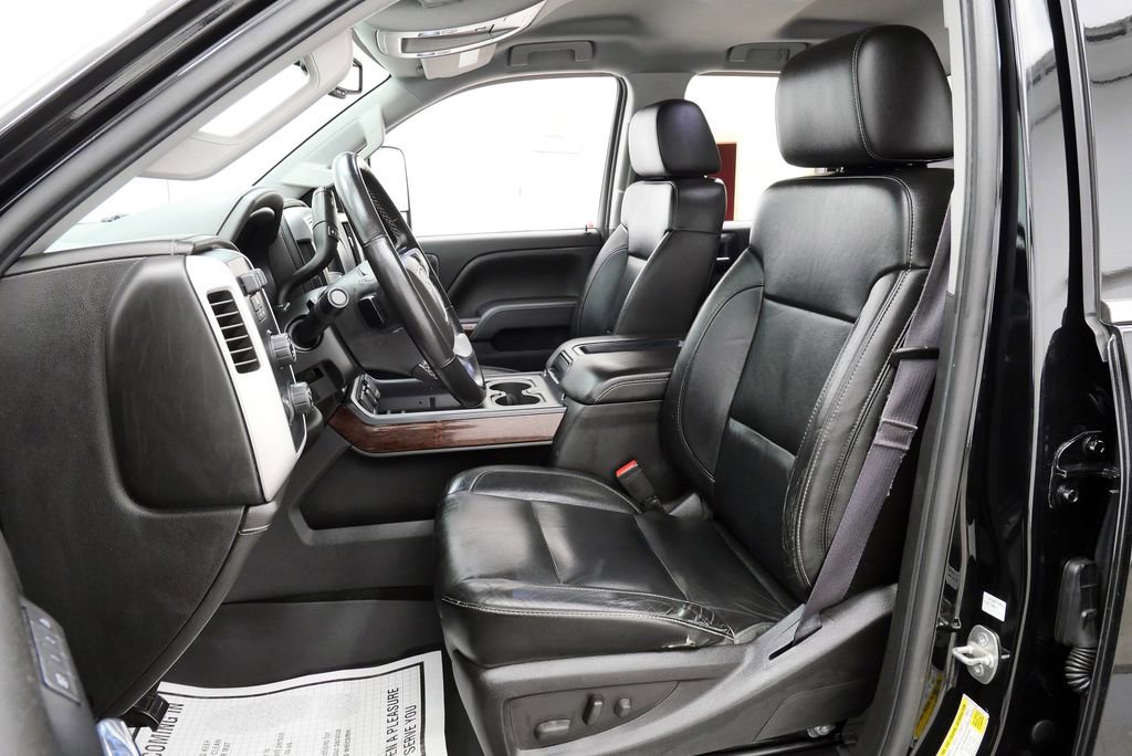 Used 2015 GMC Sierra 2500 SLT w/ Snow Plow Prep Package image 11