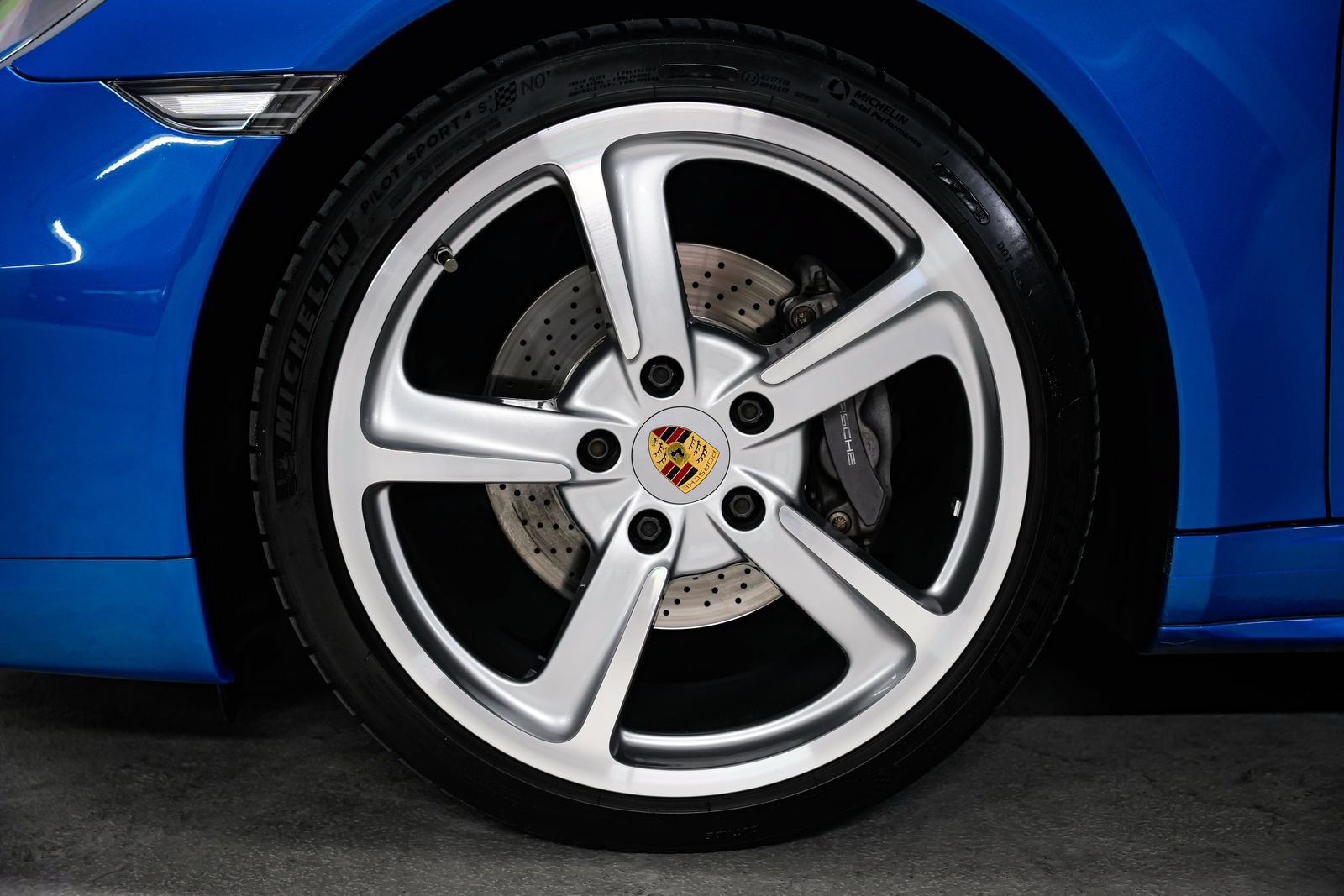 Used 2015 Porsche 911 Targa 4 AWD/4WD image 43