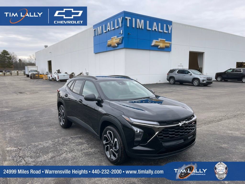 New 2026 Chevrolet Trax RS w/ Driver Confidence Package FWD image 1