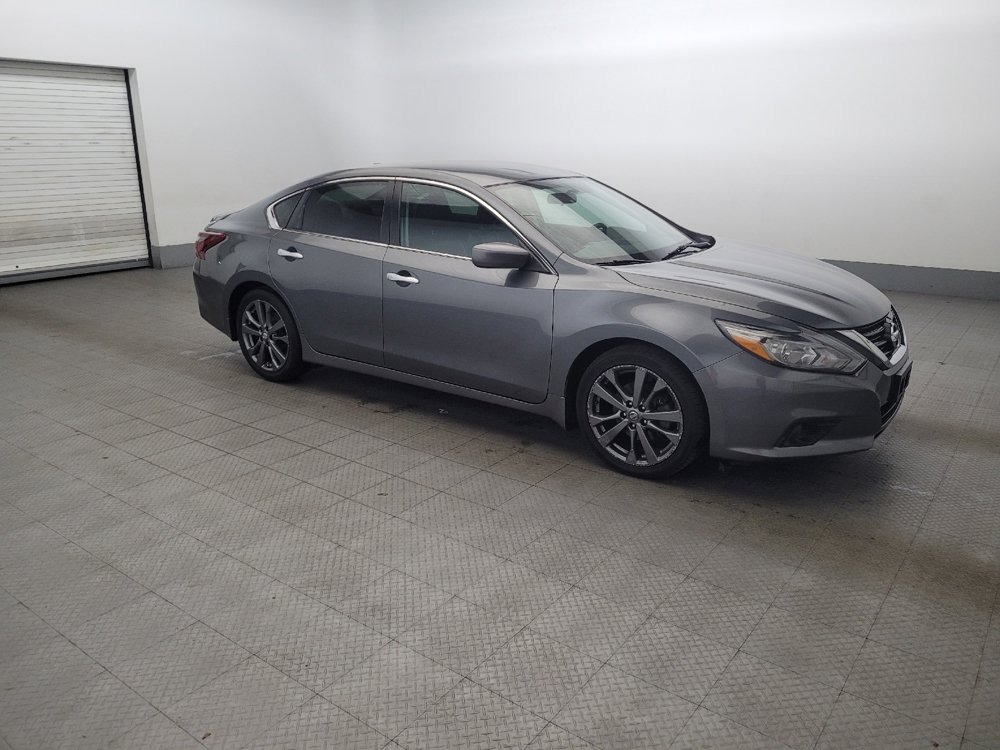 Used 2018 Nissan Altima 2.5 SR w/ SR Special Edition image 11