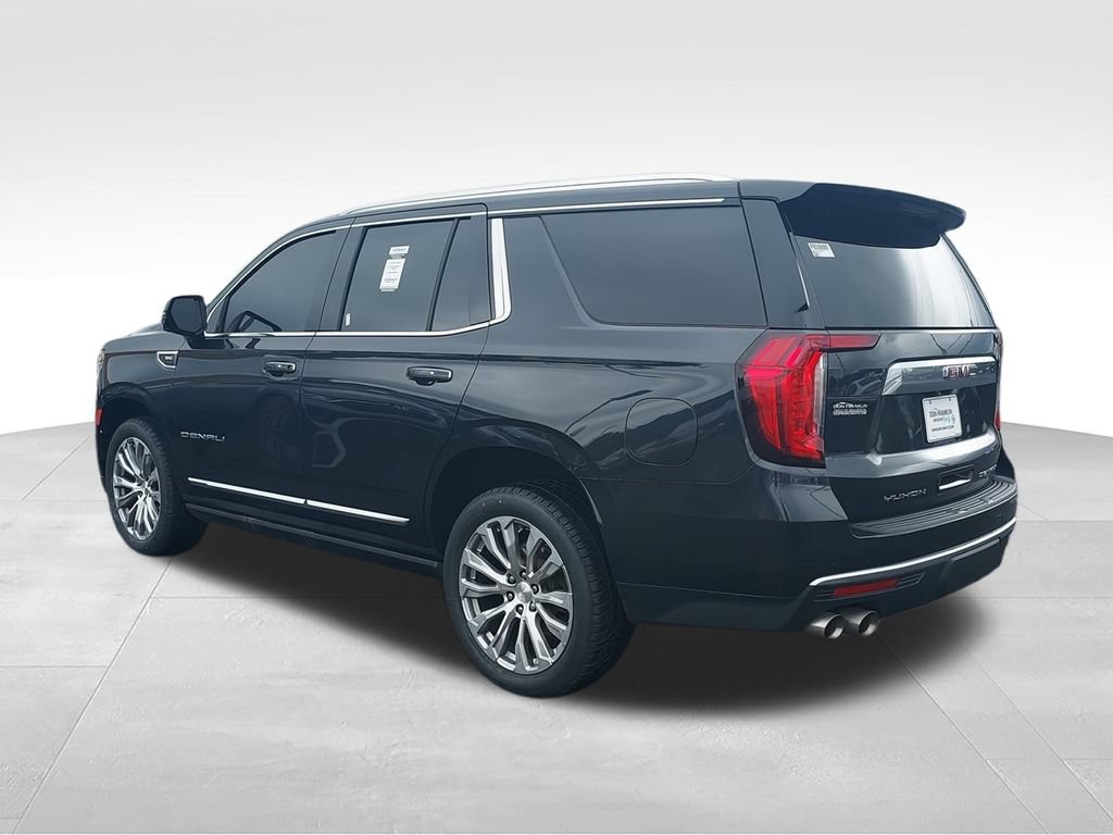 Used 2023 GMC Yukon Denali AWD/4WD image 6