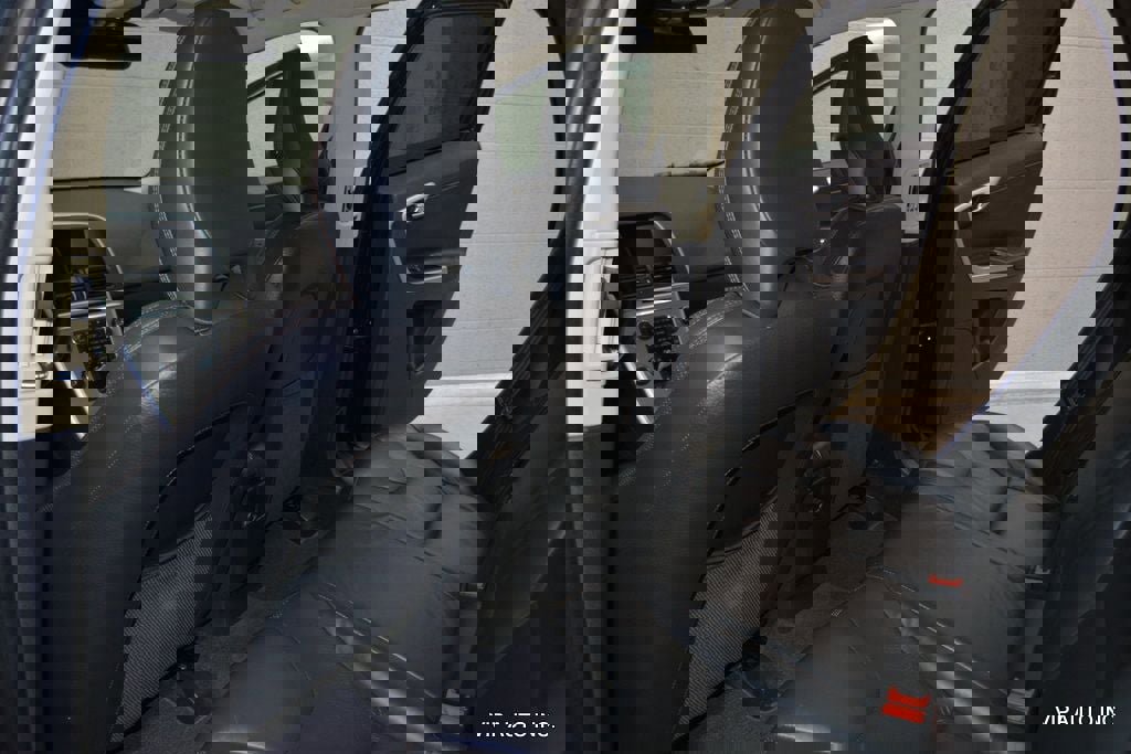 Used 2011 Volvo XC60 3.2 image 20