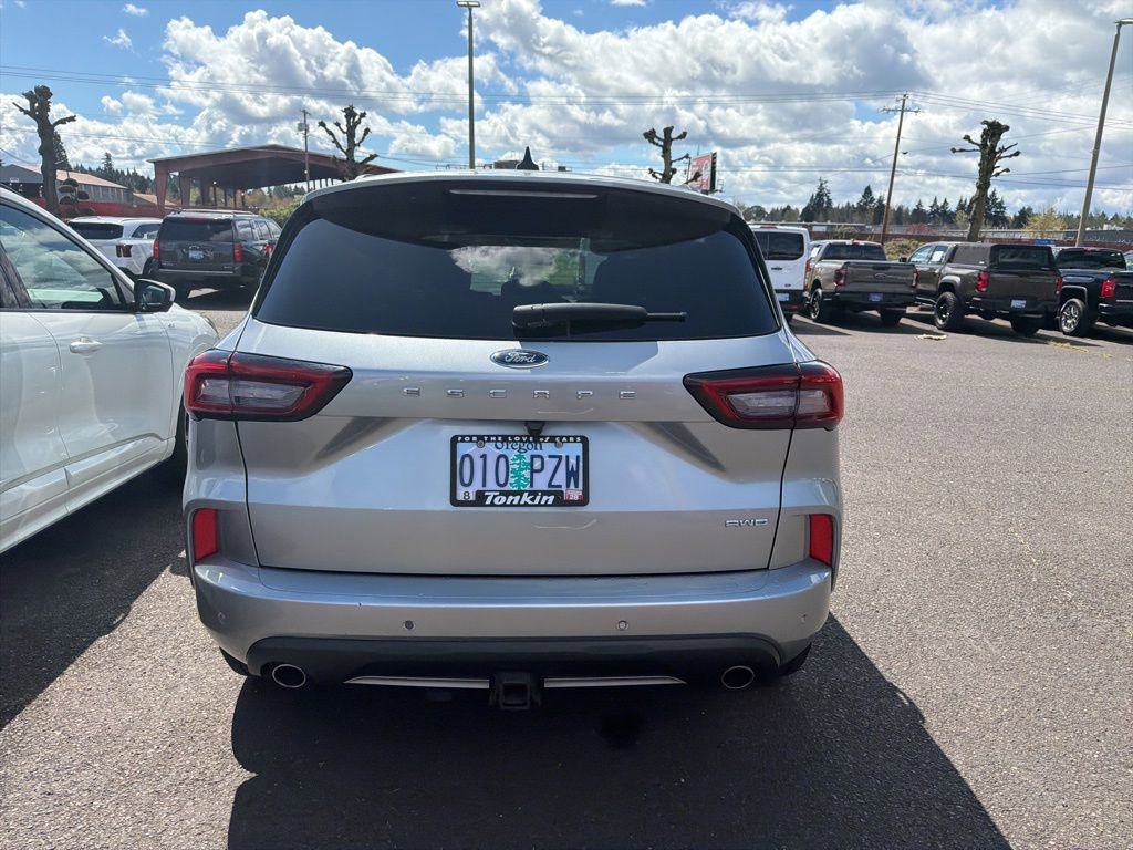 Used 2023 Ford Escape ST-Line Select w/ Tech Pack #2 image 6