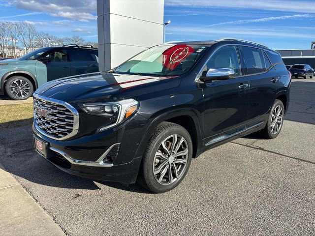 Used 2018 GMC Terrain Denali w/ Advanced Safety Package image 1