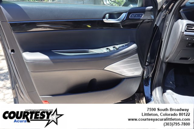 Used 2022 Hyundai Palisade Limited w/ Cargo Package AWD/4WD image 24
