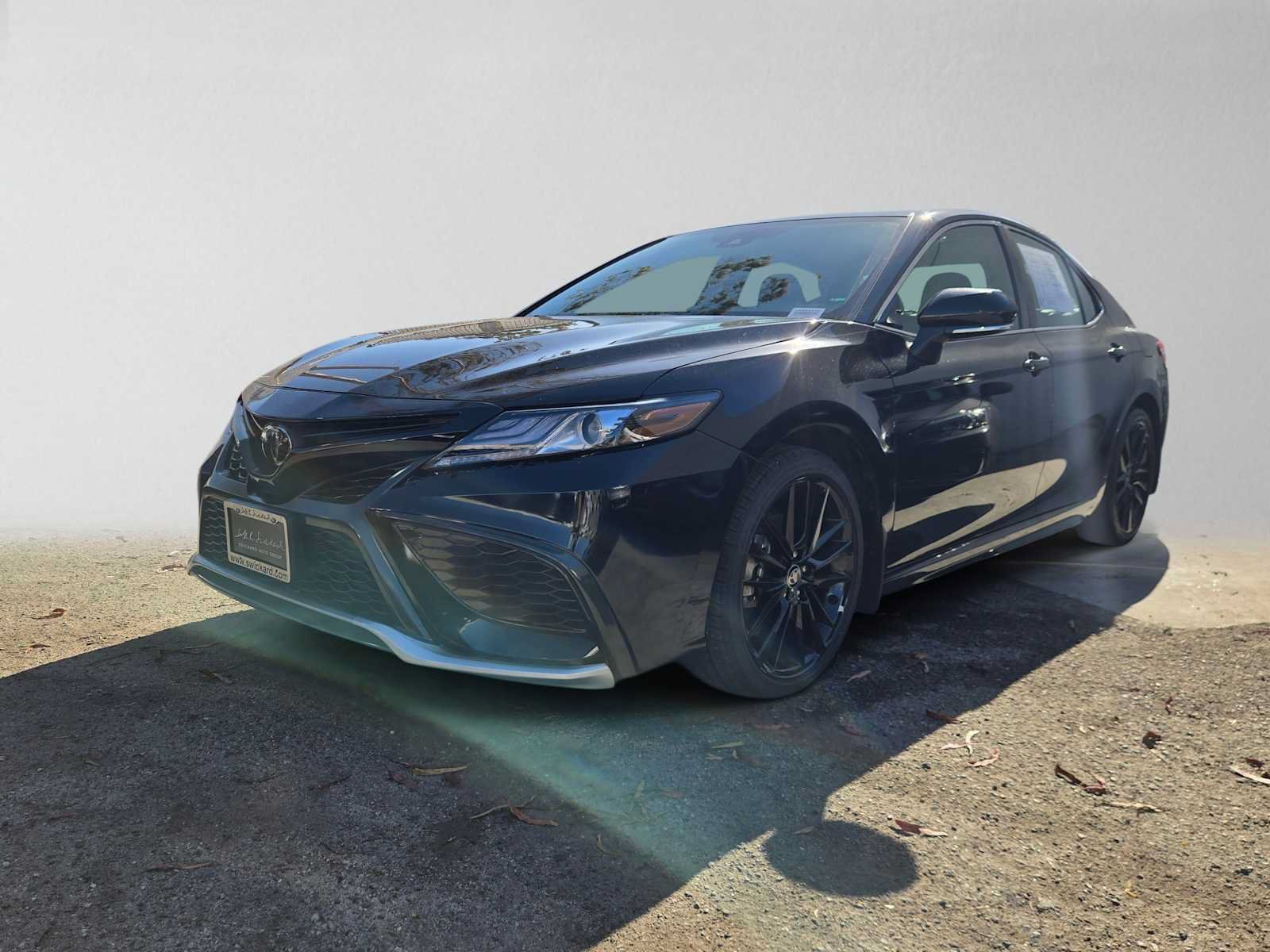 Used 2024 Toyota Camry XSE FWD image 7