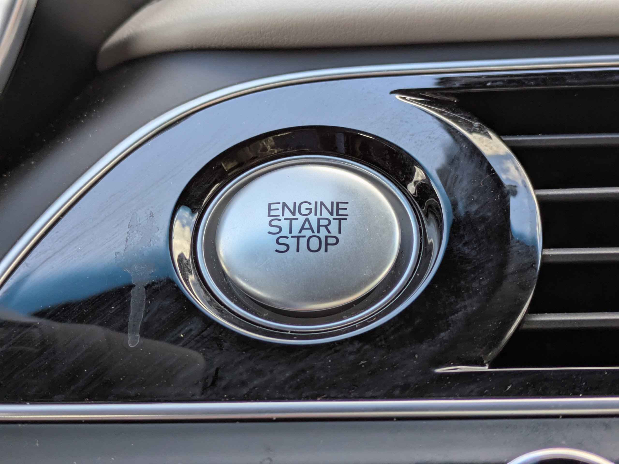 Certified 2023 Genesis G70 2.0T w/ Sport Prestige Package image 29