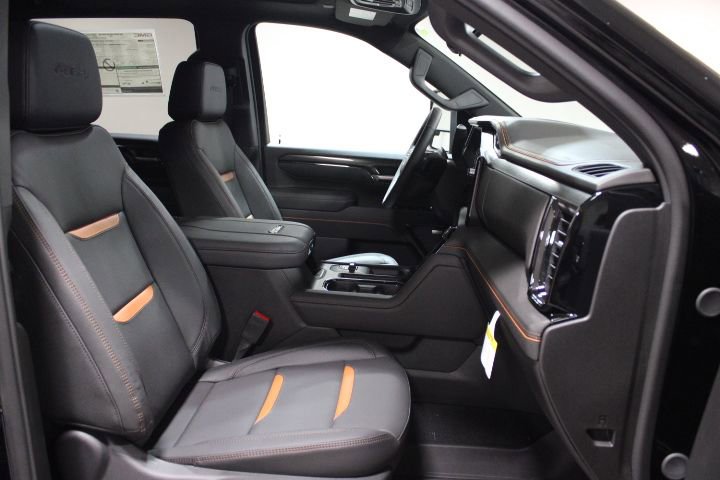 New 2026 GMC Sierra 2500 AT4 w/ Technology Package image 26