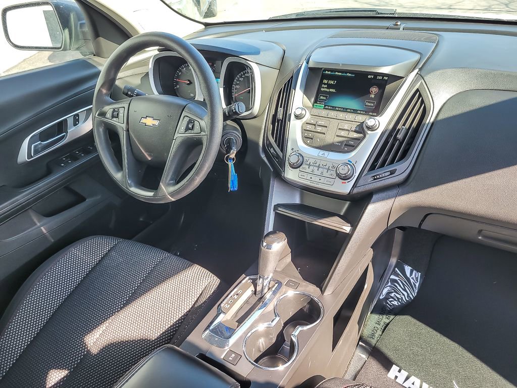 Used 2017 Chevrolet Equinox LS image 19
