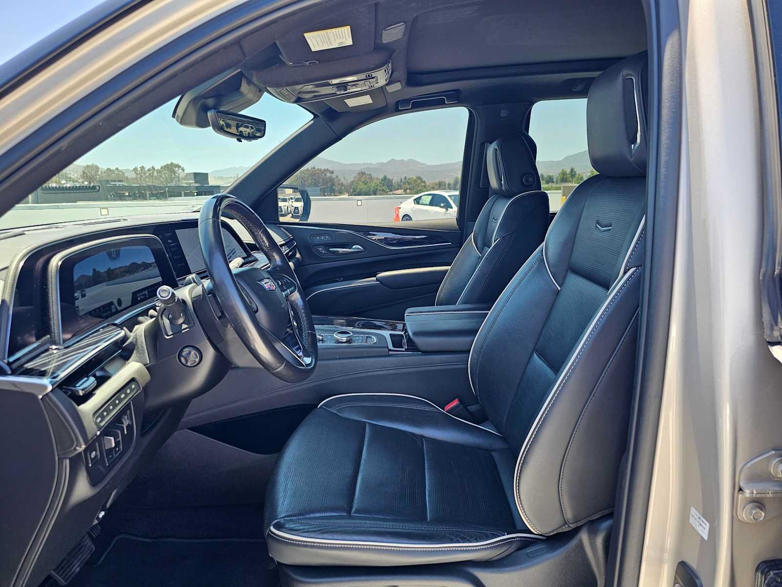 Used 2022 Cadillac Escalade Sport w/ Touring Package AWD/4WD image 23