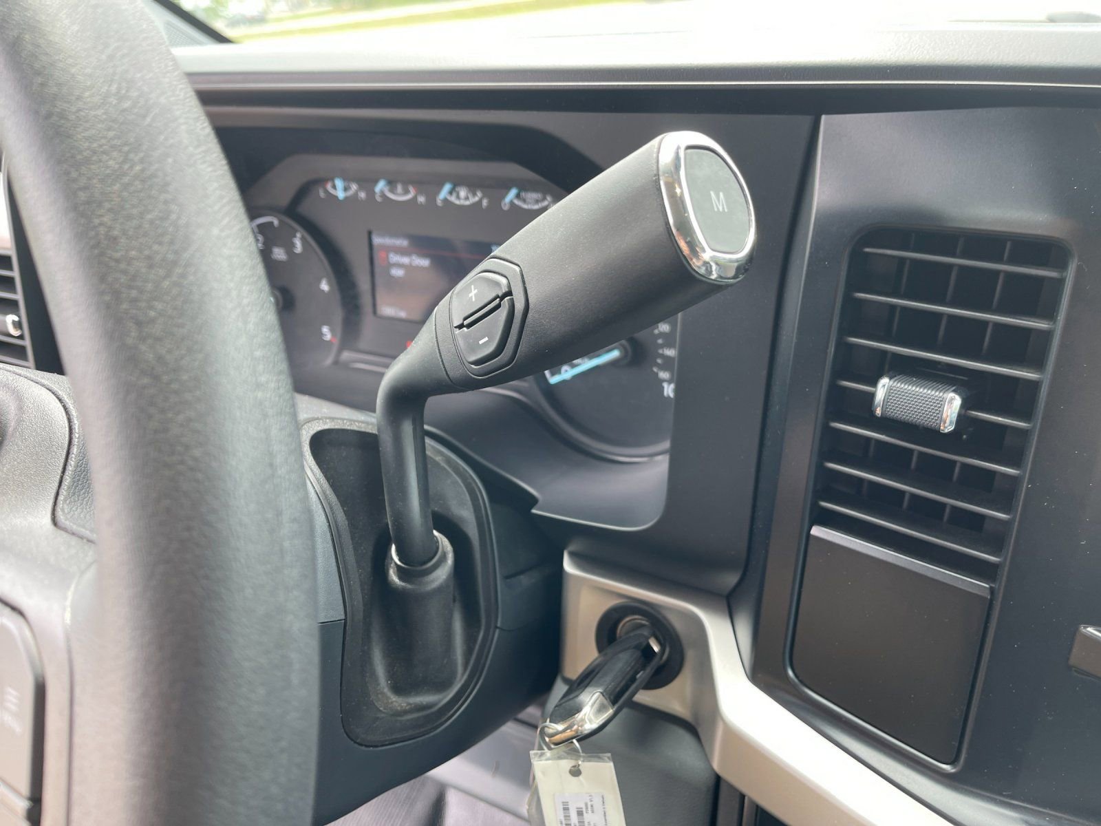 Used 2024 Ford F550 4x4 Crew Cab Super Duty image 22