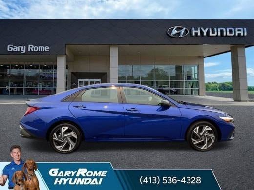 Certified 2025 Hyundai Elantra SEL FWD image 10