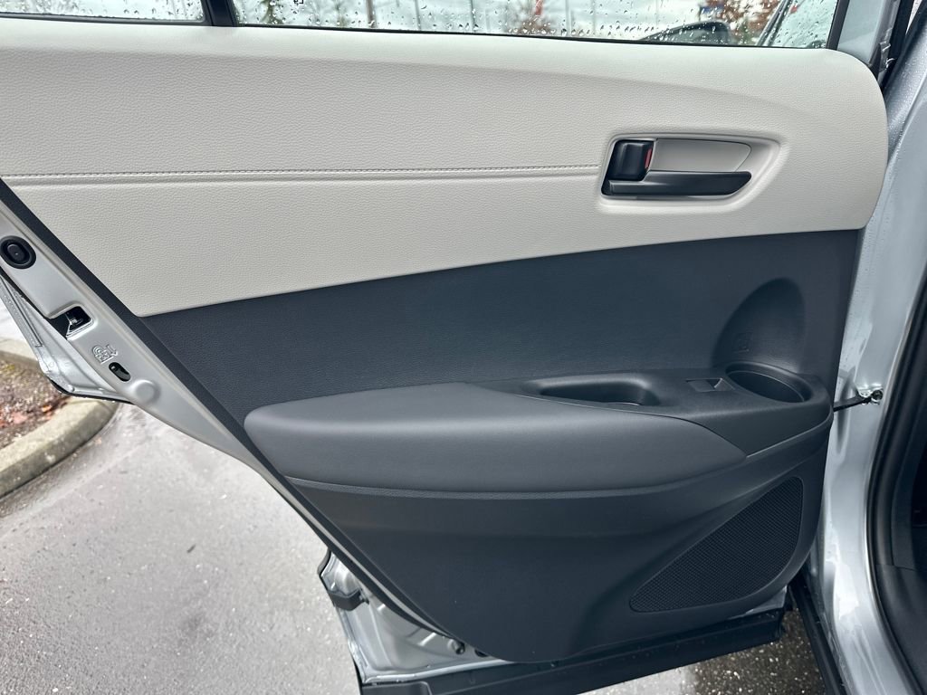 New 2026 Toyota Corolla Cross L image 13