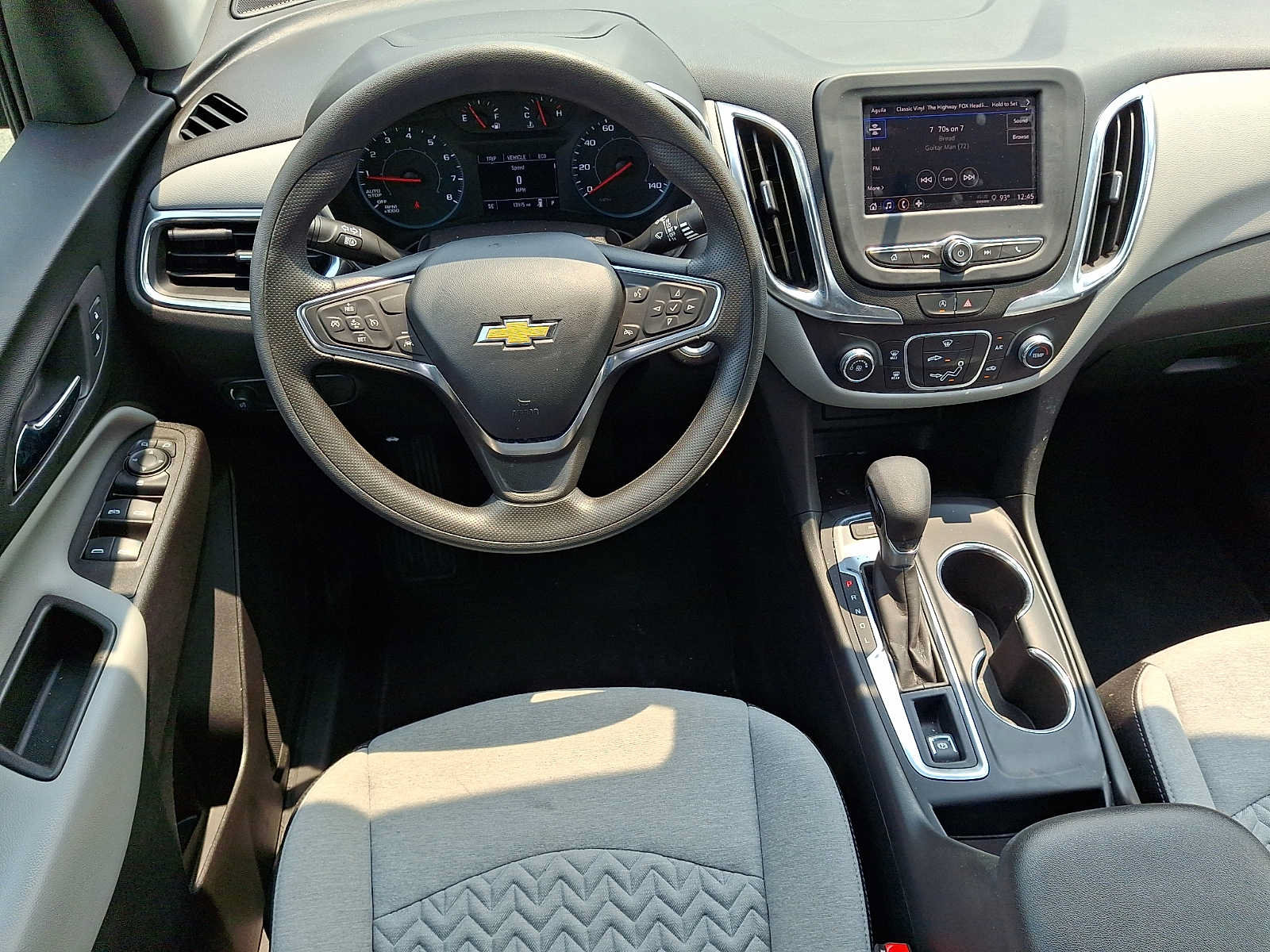 Used 2023 Chevrolet Equinox LS AWD/4WD image 11