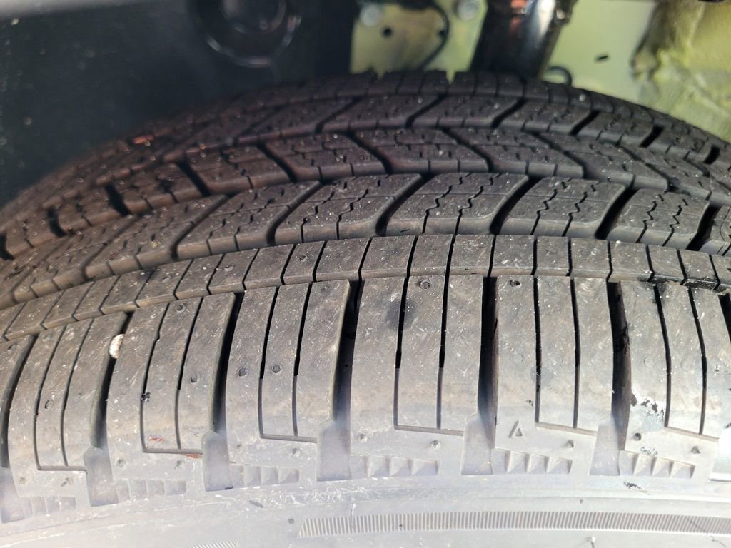 New 2026 Nissan Kicks SR w/ Cold Weather Package image 13