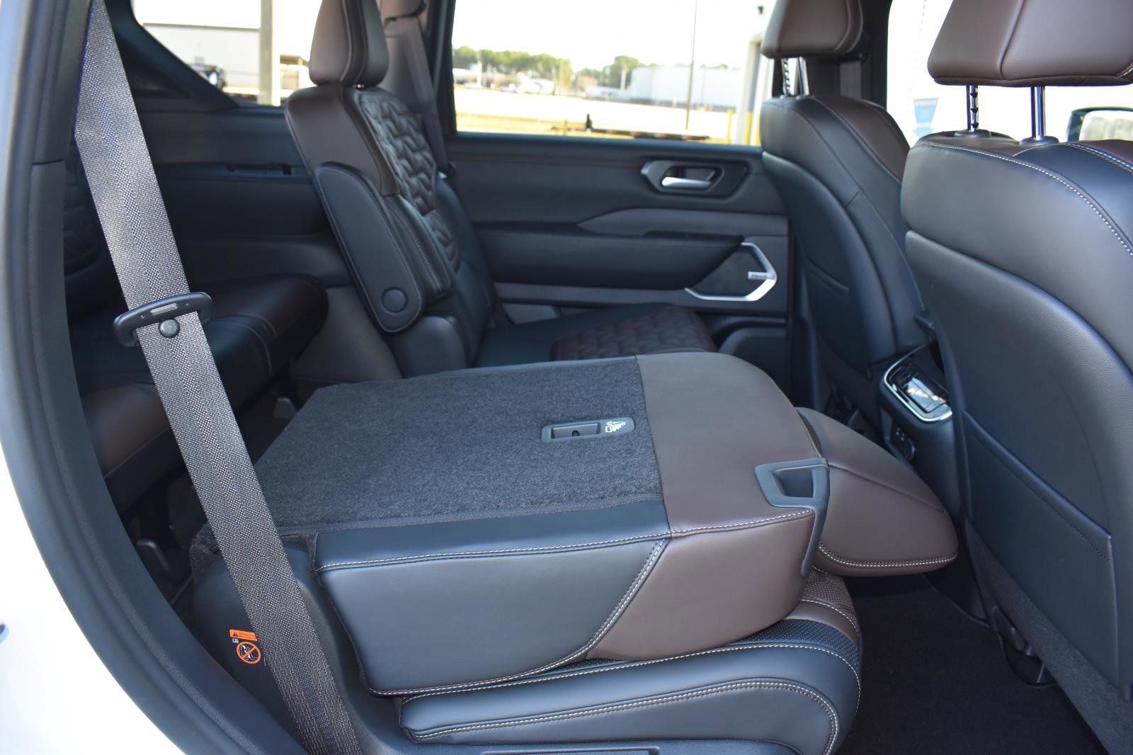 New 2026 Nissan Armada Platinum image 54