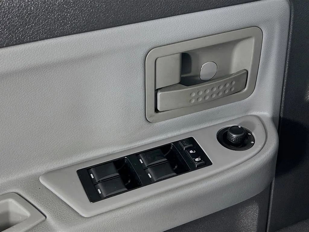 Used 2011 Dodge Dakota Big Horn image 17