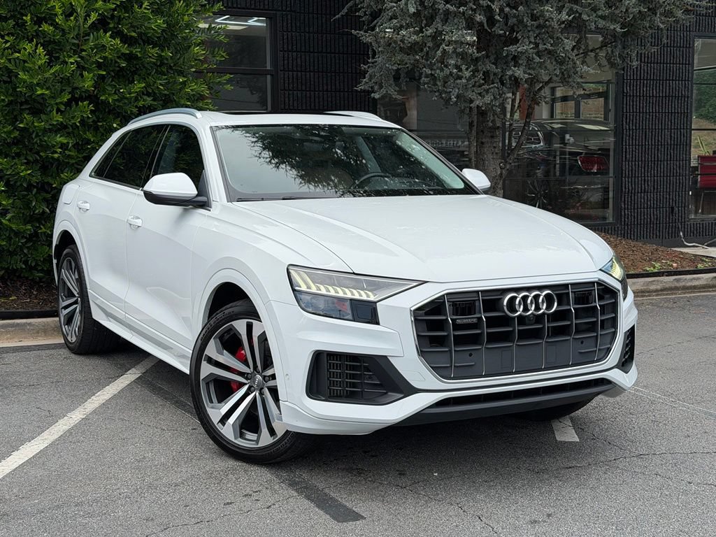 Used 2019 Audi Q8 Prestige w/ Luxury Package AWD/4WD image 7
