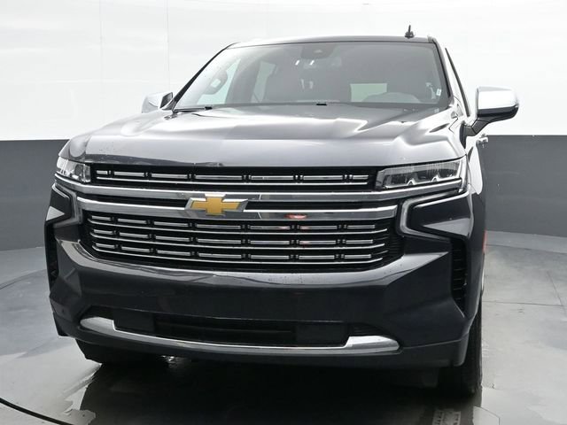 Used 2023 Chevrolet Suburban Premier RWD image 3