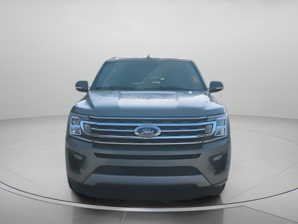 Certified 2019 Ford Expedition XLT w/ Equipment Group 202A RWD image 5
