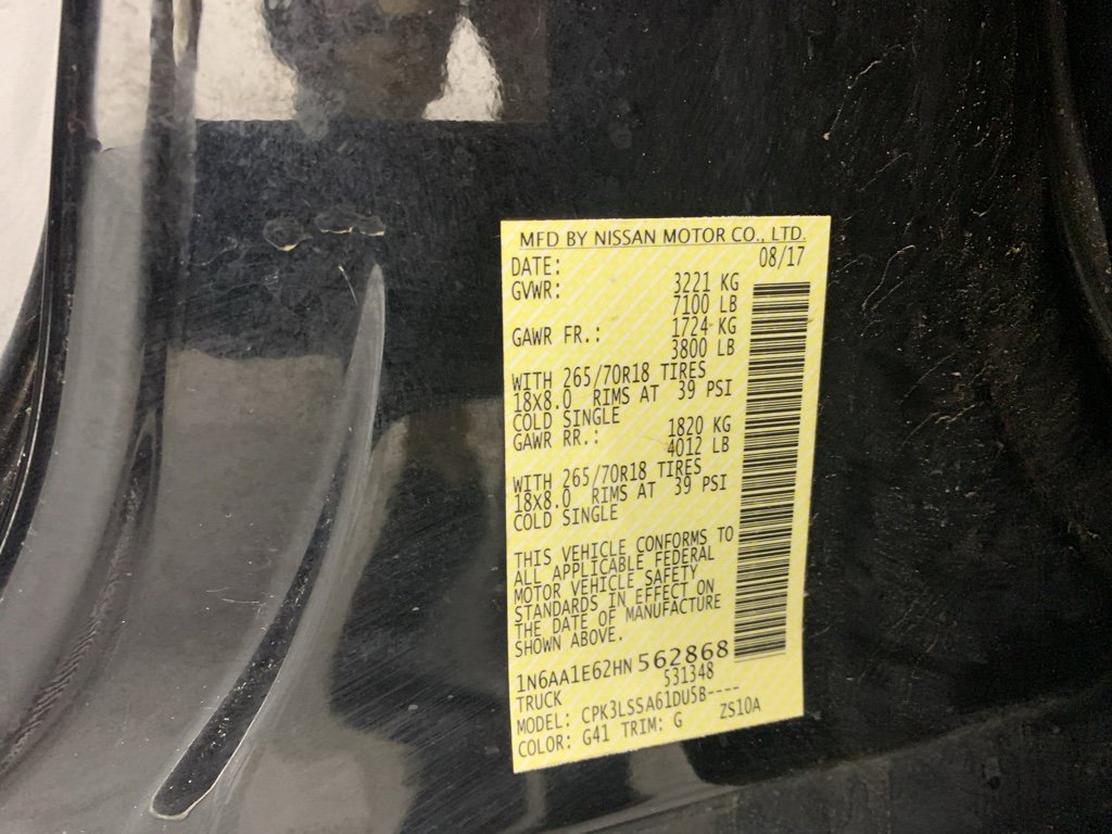 Used 2017 Nissan Titan SV image 13