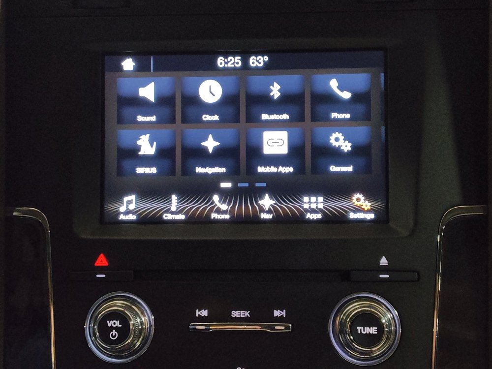 Used 2017 Lincoln Navigator Select RWD image 25