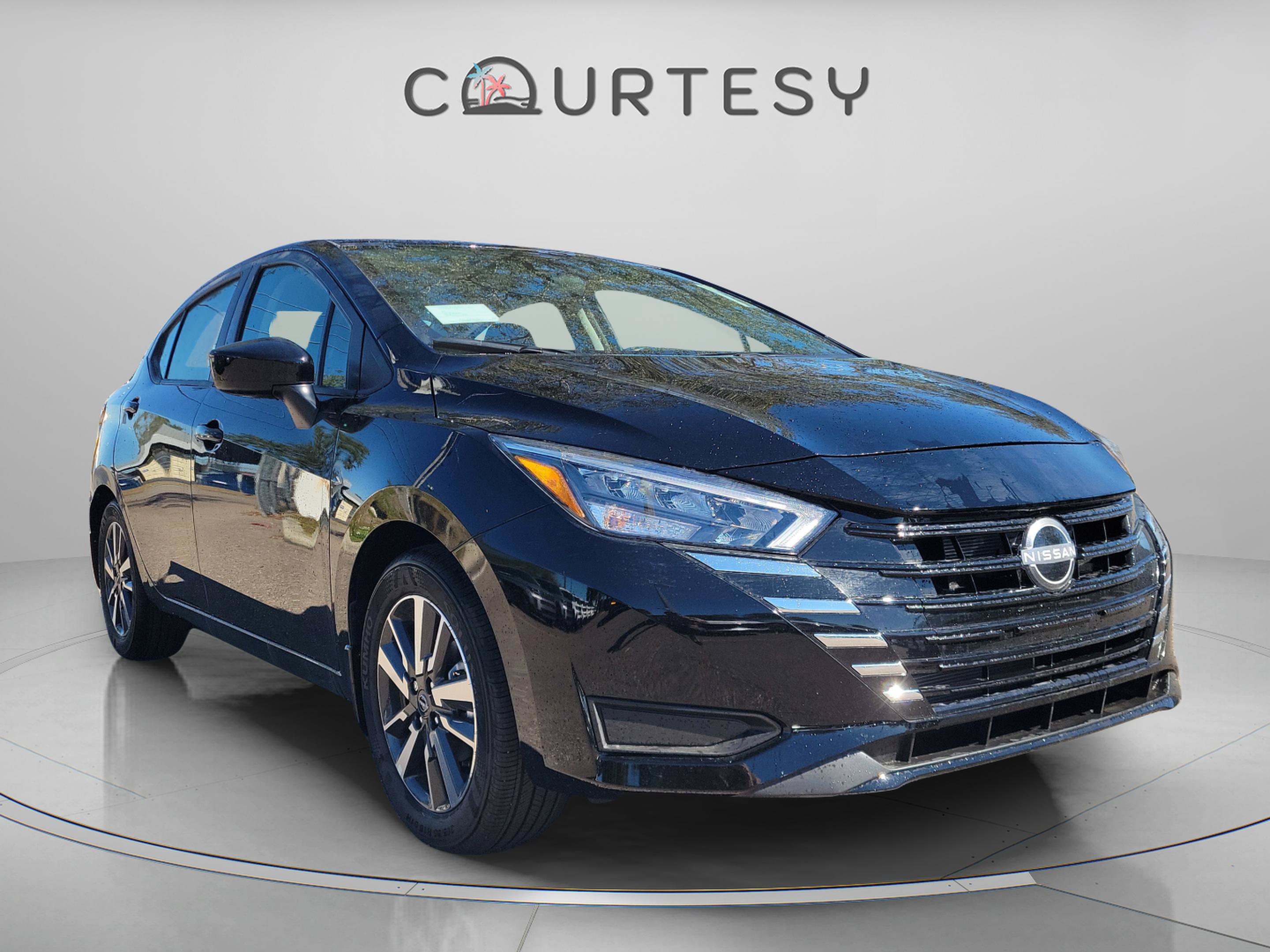 New 2025 Nissan Versa SV w/ Trunk Package FWD image 6