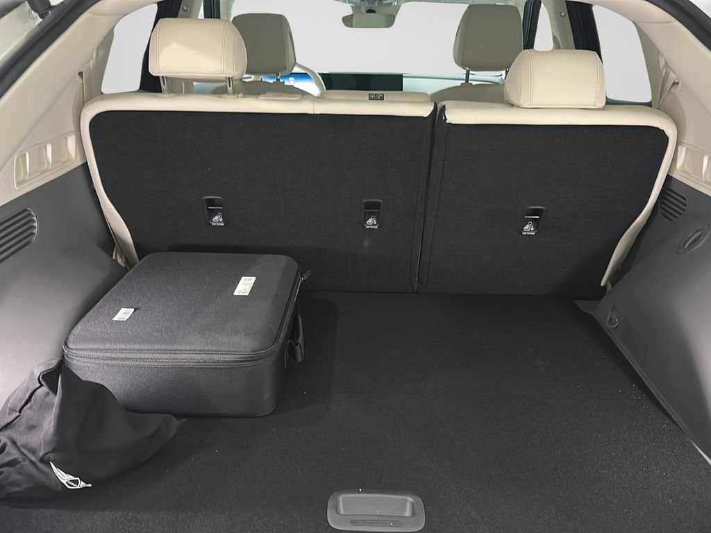 New 2026 Genesis GV60 AWD image 19