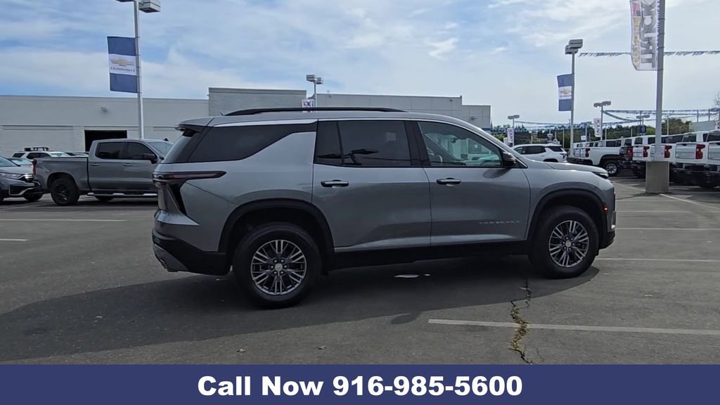 New 2026 Chevrolet Traverse LT w/ Driver Confidence Package image 12