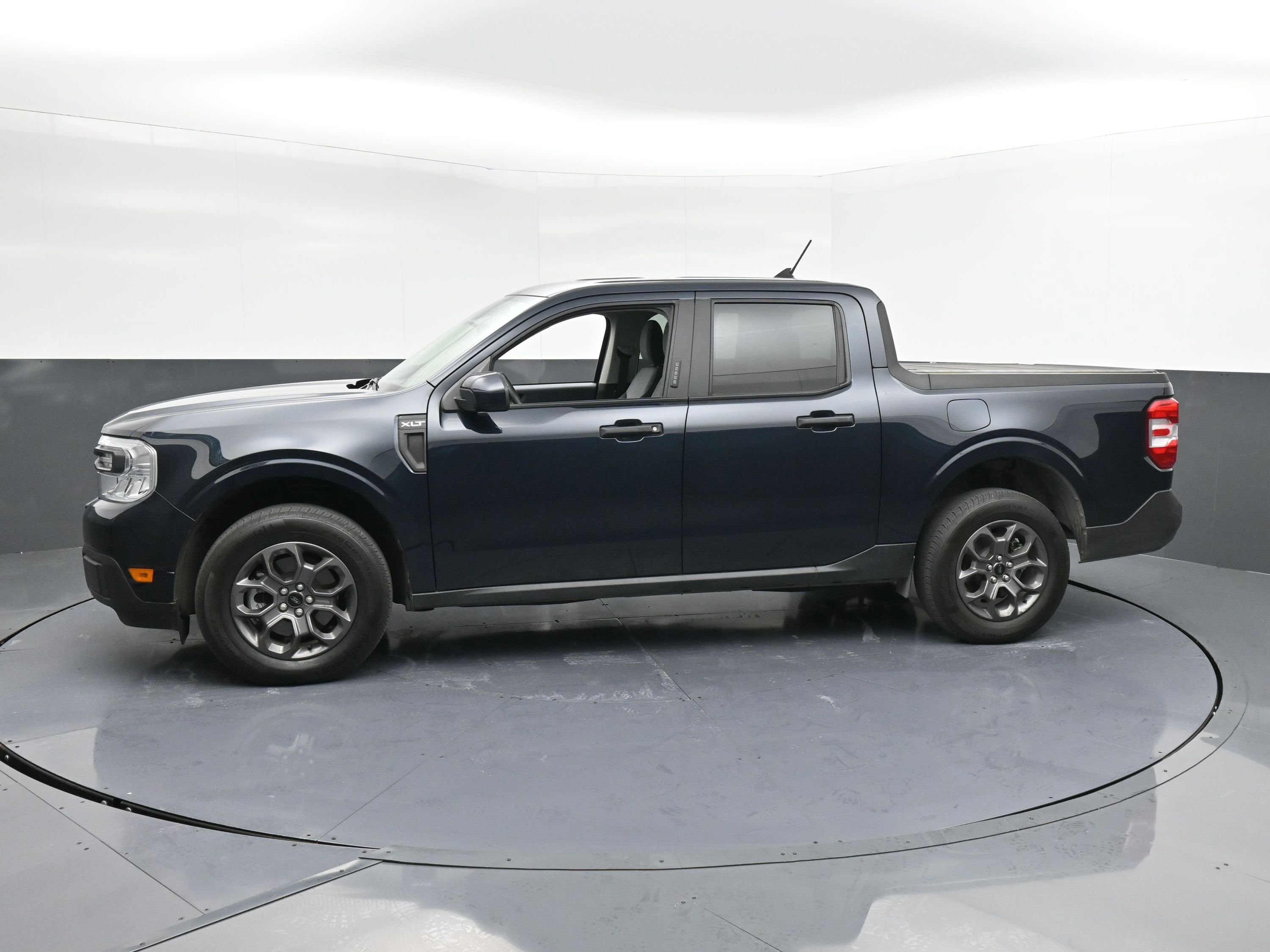 Used 2023 Ford Maverick XLT w/ XLT Luxury Package image 5