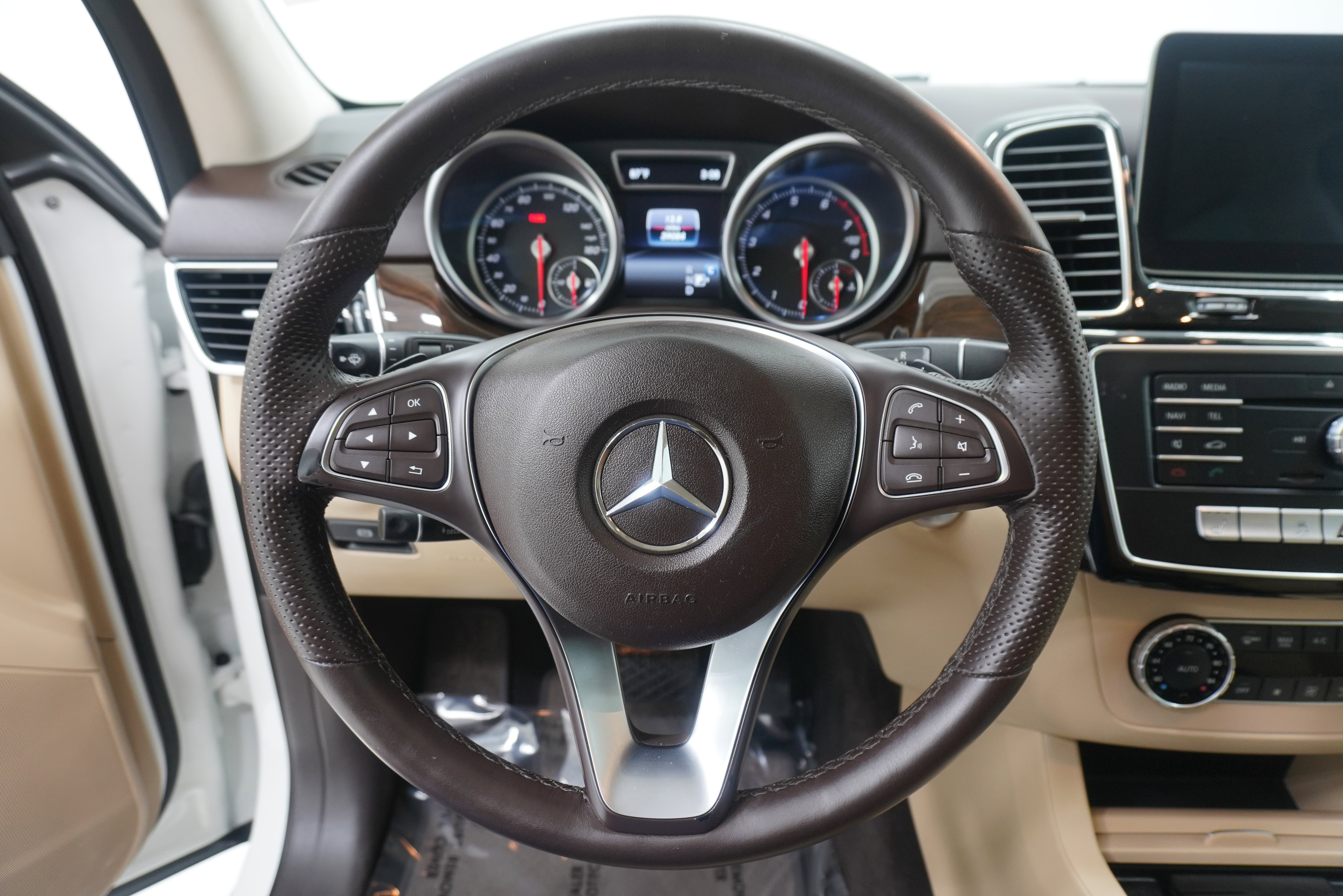 Used 2017 Mercedes-Benz GLE 350 4MATIC image 17