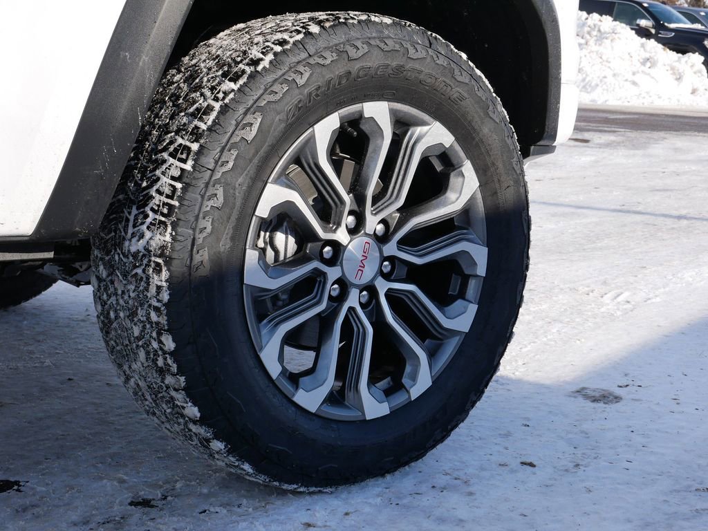 New 2026 GMC Canyon Denali image 5