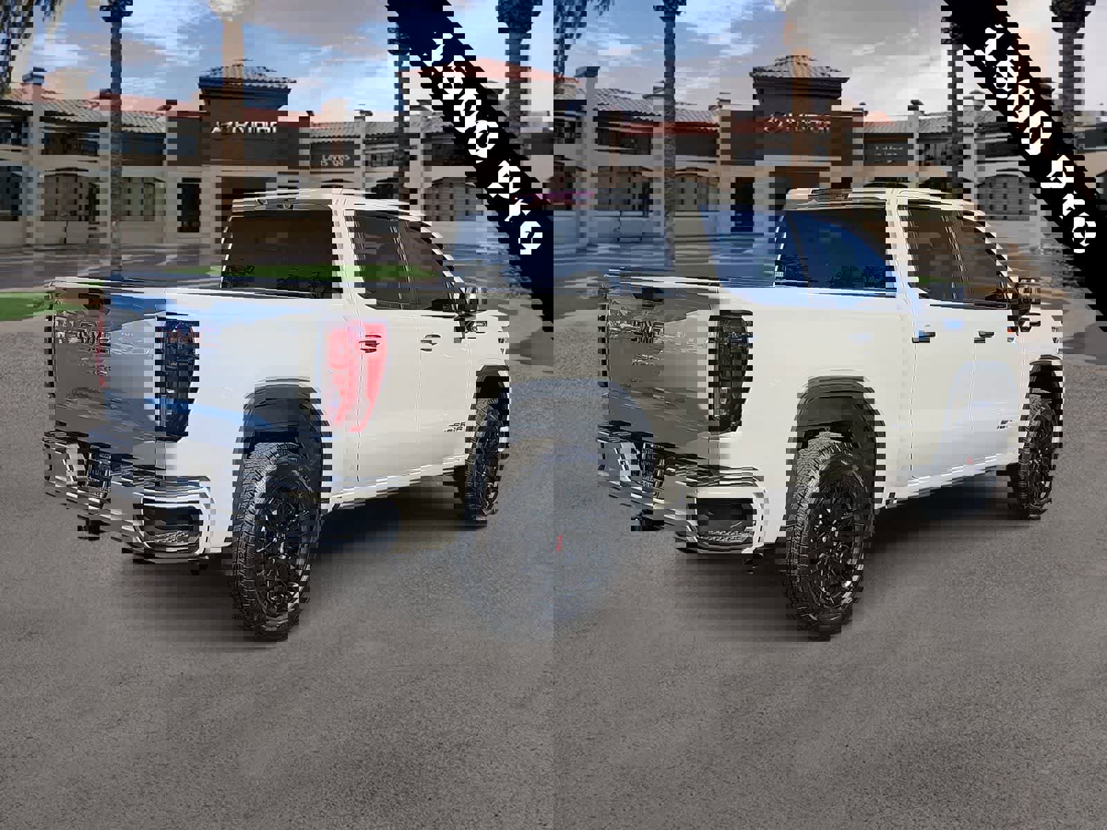 Used 2026 GMC Sierra 1500 Pro w/ Graphite Edition image 8