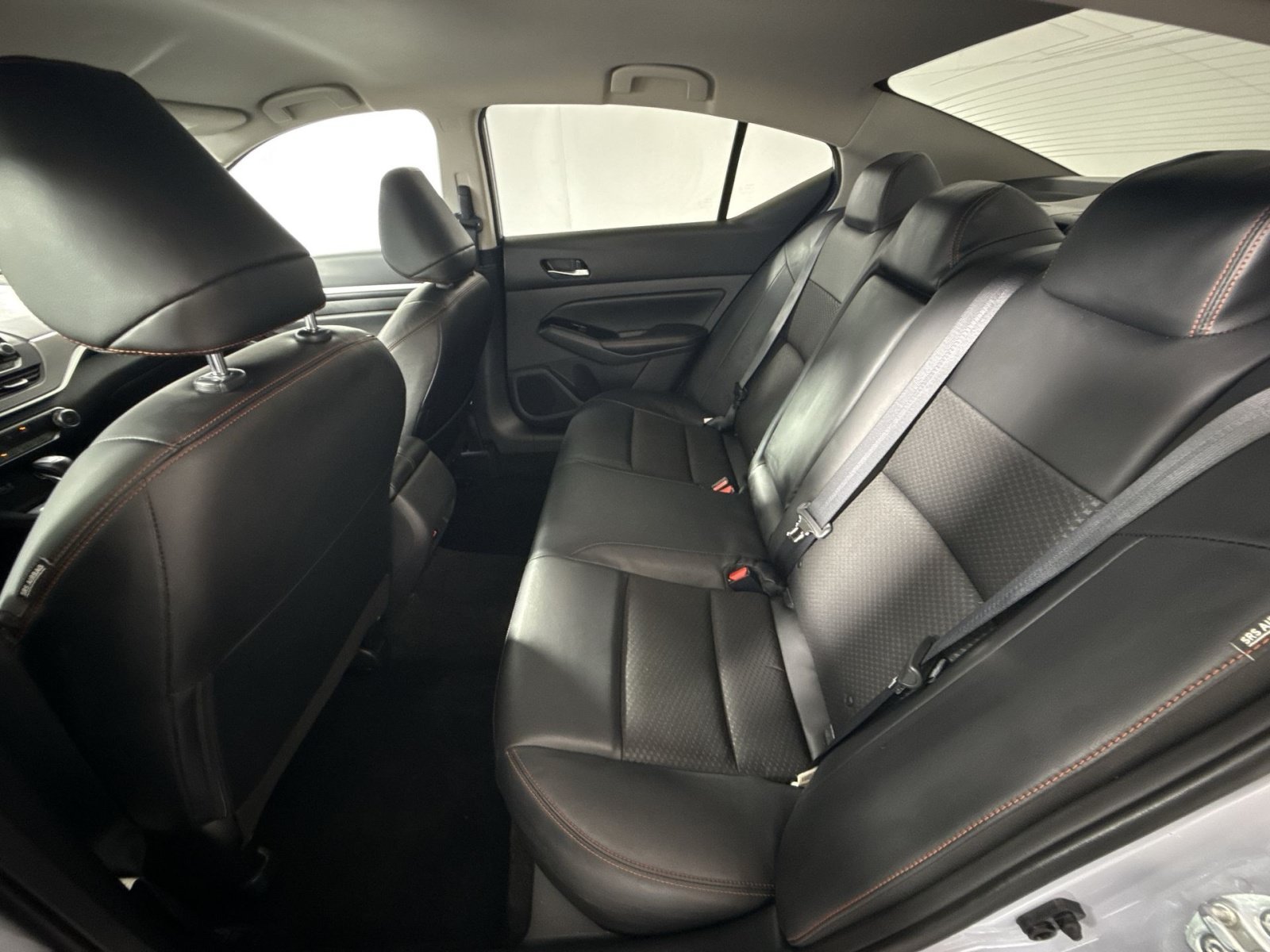 Used 2025 Nissan Altima 2.5 SR FWD image 23