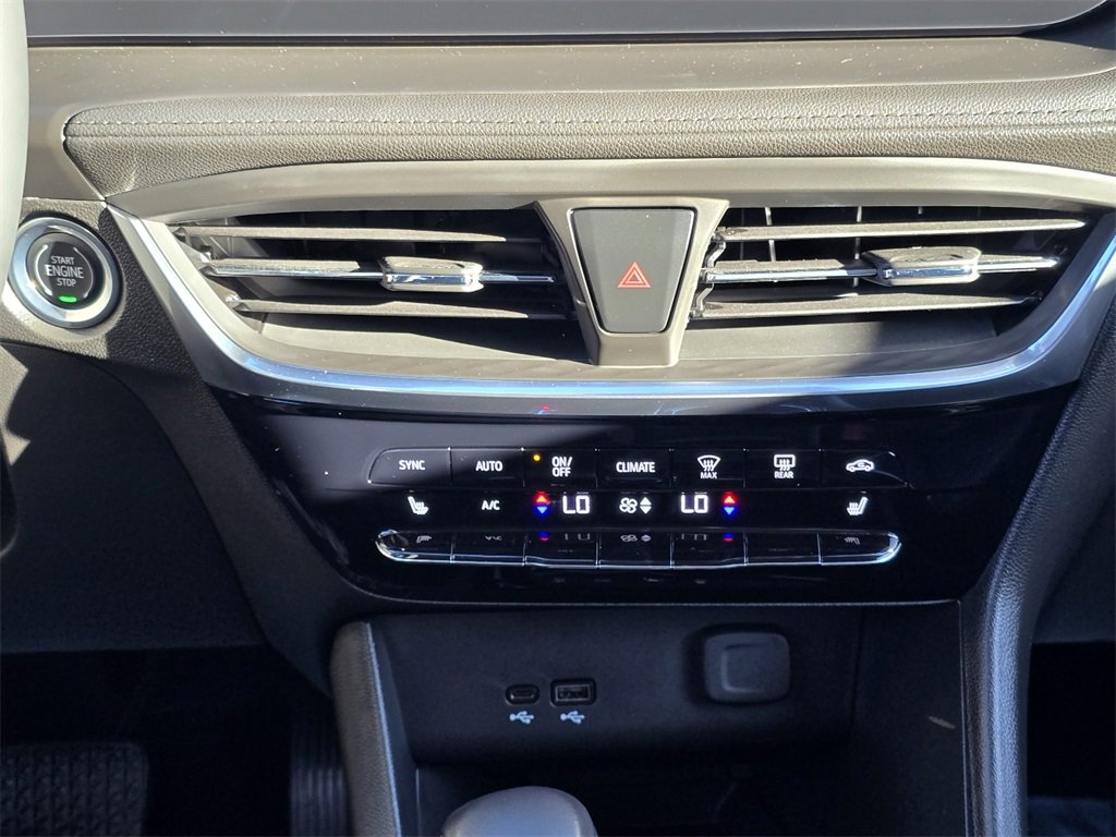 Certified 2024 Buick Encore GX Avenir image 21