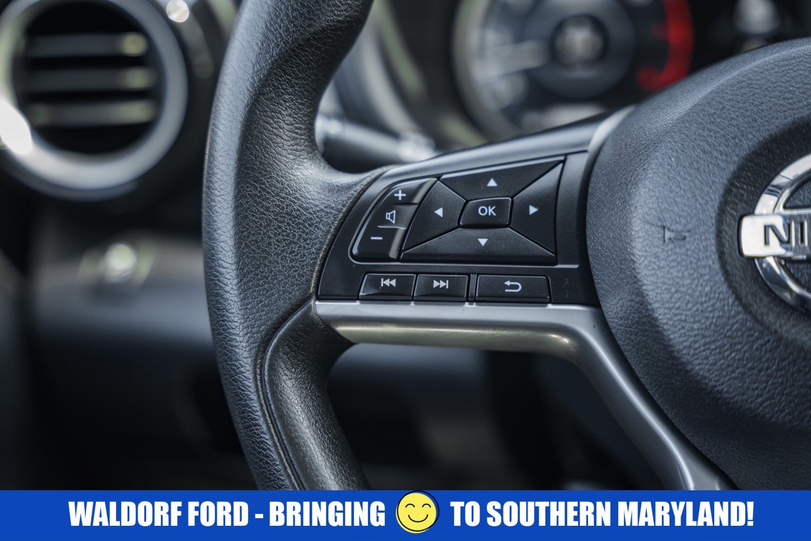 Used 2019 Nissan Kicks SV image 29