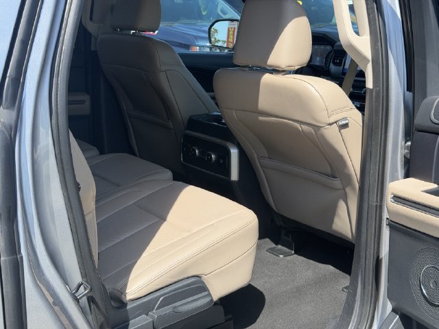 Used 2024 Ford Expedition Max XLT RWD image 20