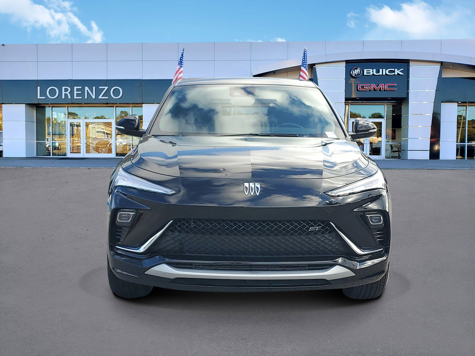 Used 2024 Buick Envista Sport Touring w/ Convenience I Package image 2