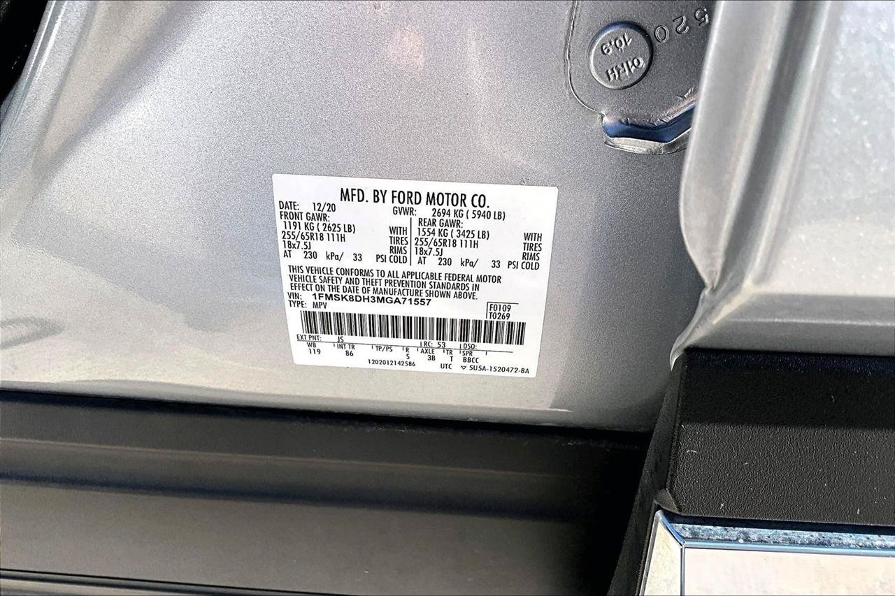 Used 2021 Ford Explorer XLT AWD/4WD image 20