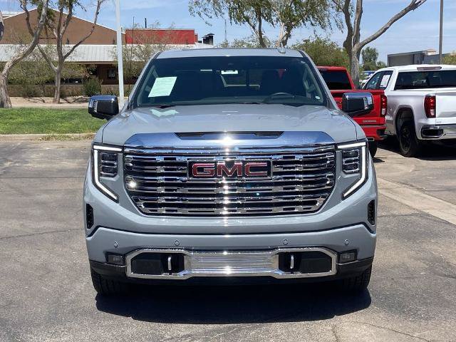 Used 2025 GMC Sierra 1500 Denali AWD/4WD image 3
