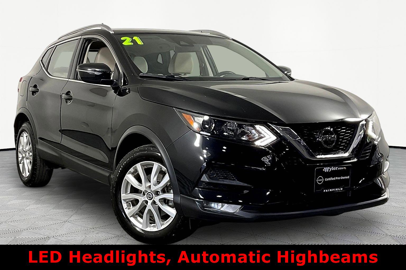 Used 2021 Nissan Rogue Sport SV AWD/4WD image 3